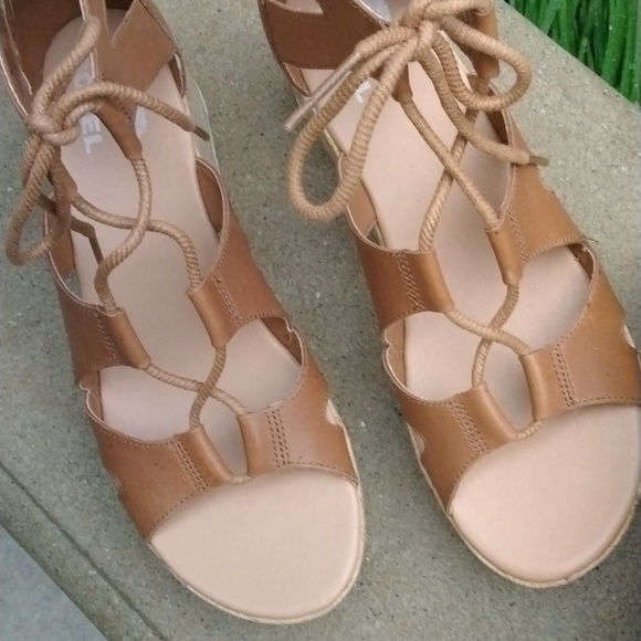 NWT Sorel Cameron Flatform Leather size 9 - Picture 5 of 15